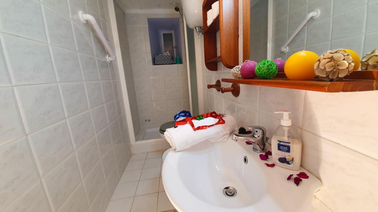 Hotel La Casa Verde Roma - Free Secure Parking If You Book 3 Nights Exterior foto
